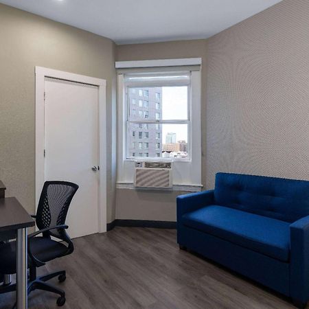 Super 8 By Wyndham San Francisco/Union Square Area Hotel Exterior photo